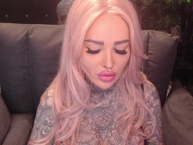 MilaElaine