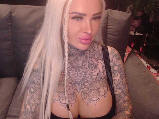 MilaElaine