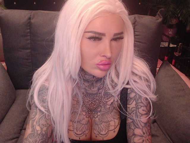 MilaElaine