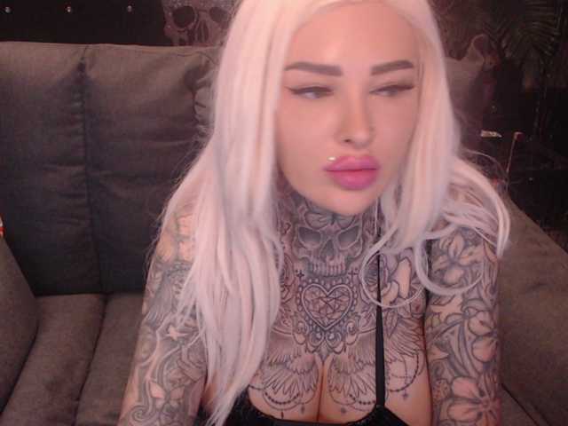 MilaElaine