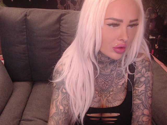 MilaElaine