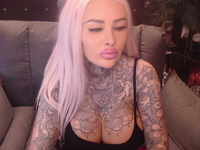 MilaElaine