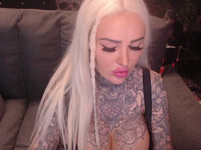 MilaElaine