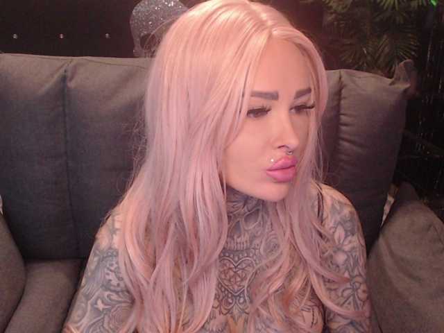 MilaElaine
