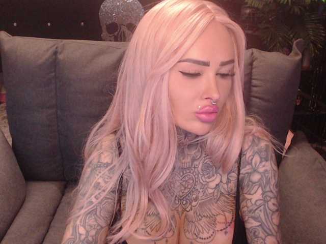 MilaElaine