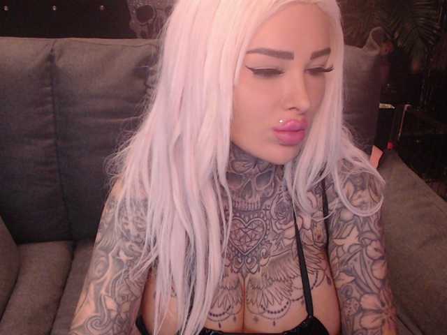 MilaElaine