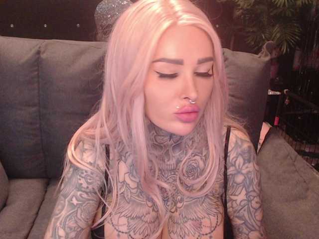 MilaElaine