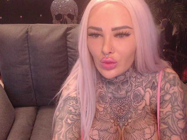 MilaElaine