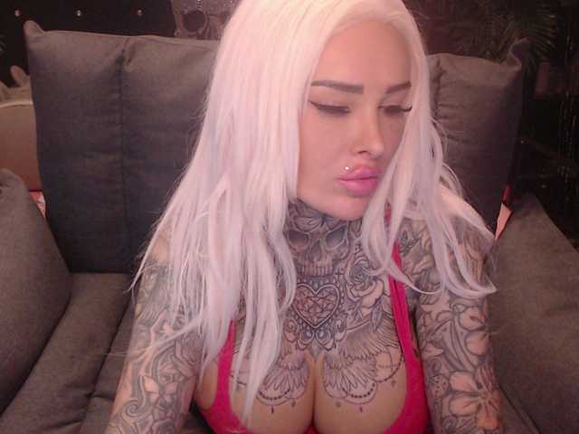 MilaElaine
