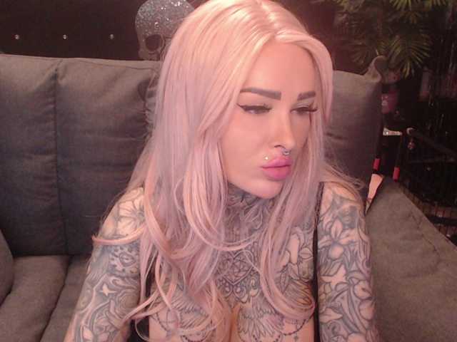 MilaElaine