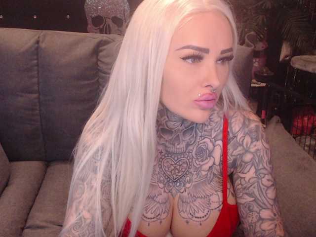 MilaElaine