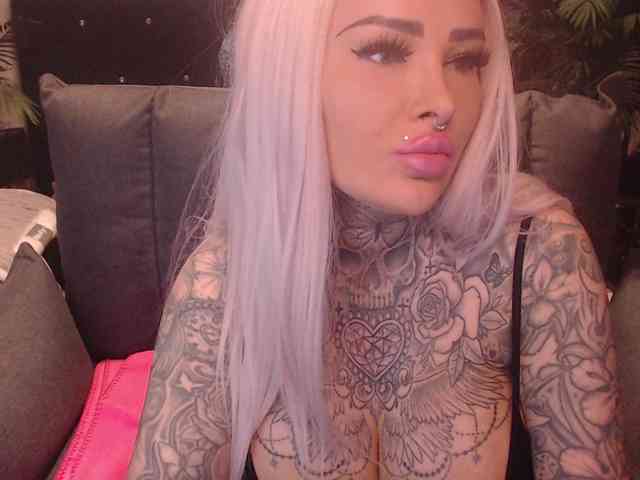 MilaElaine