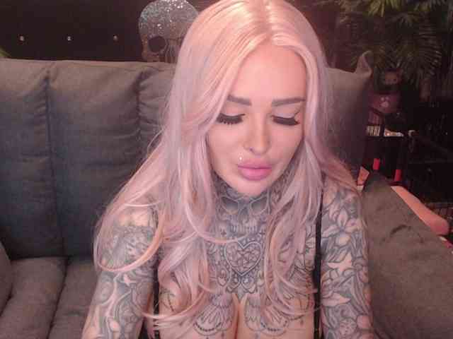 MilaElaine