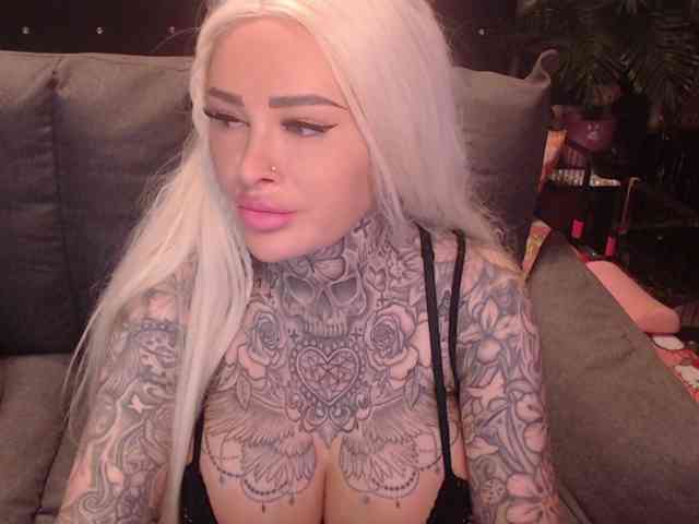 MilaElaine