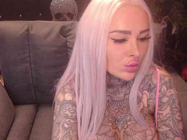 MilaElaine