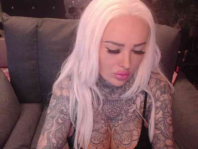 MilaElaine