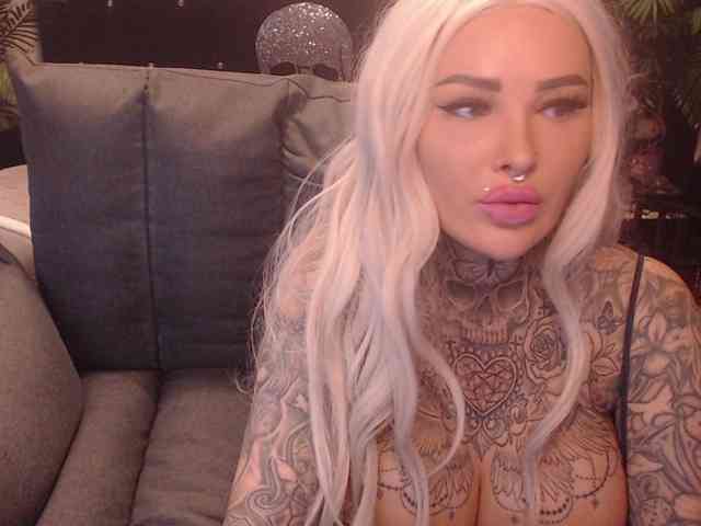 MilaElaine