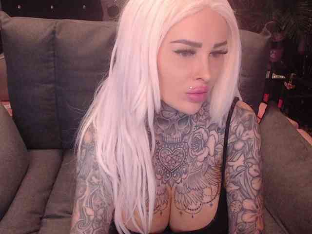 MilaElaine