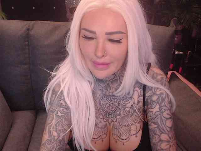 MilaElaine