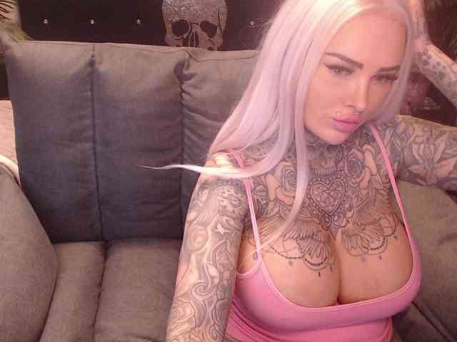 MilaElaine