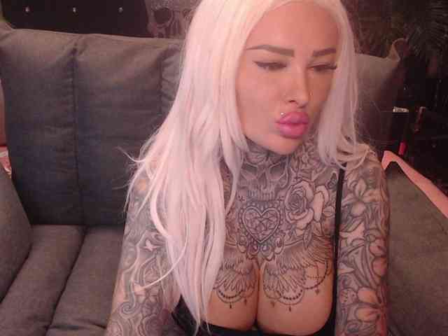 MilaElaine