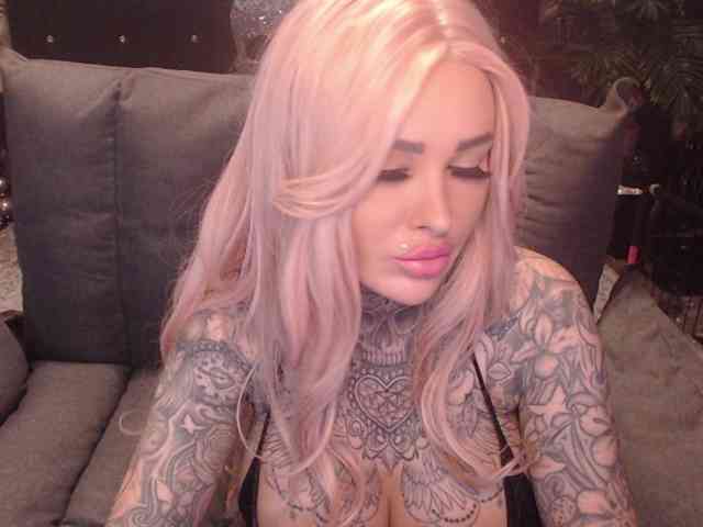 MilaElaine
