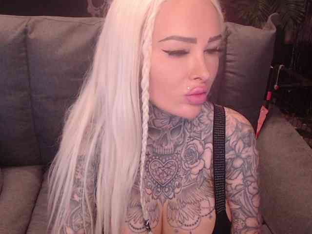 MilaElaine