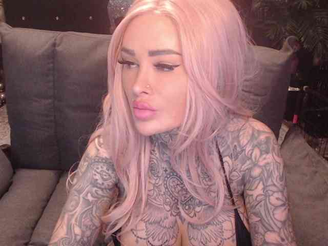MilaElaine