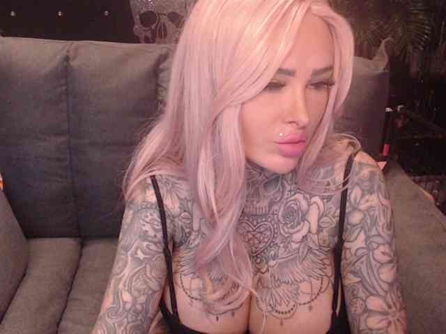 MilaElaine