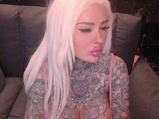 MilaElaine