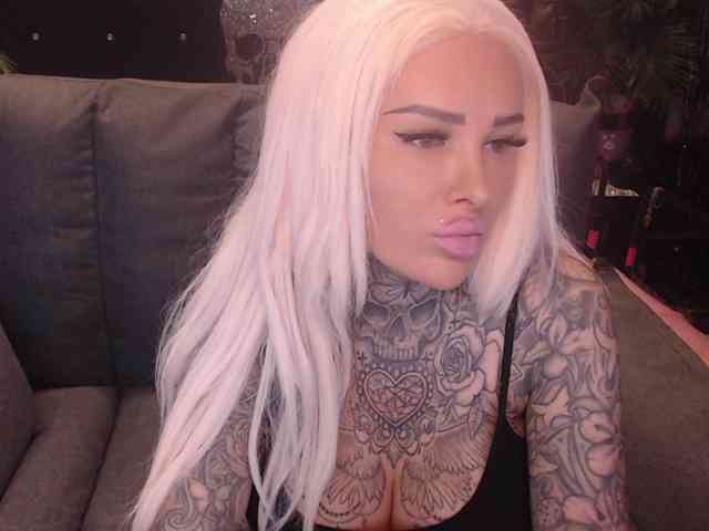MilaElaine