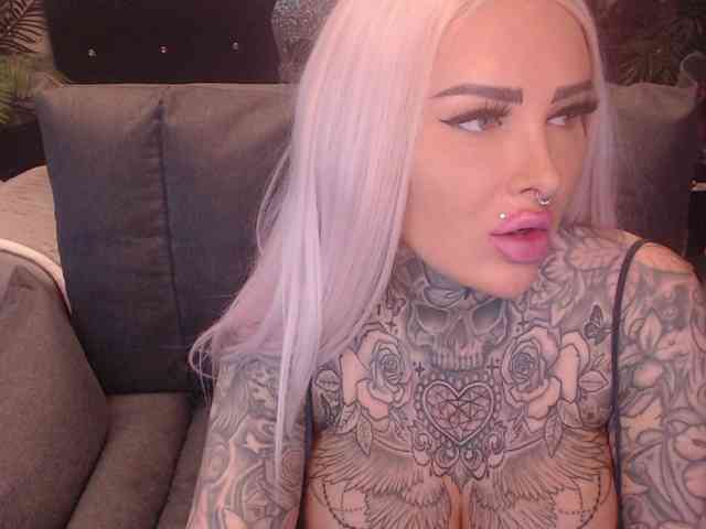 MilaElaine