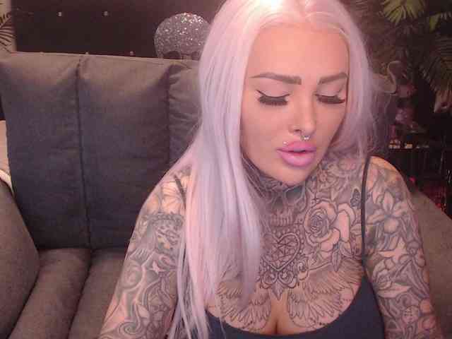 MilaElaine