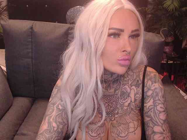 MilaElaine