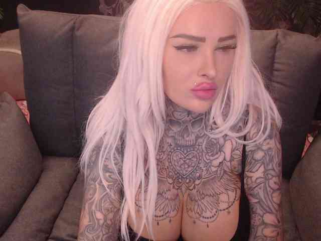 MilaElaine