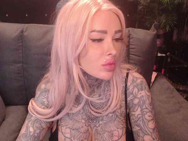 MilaElaine