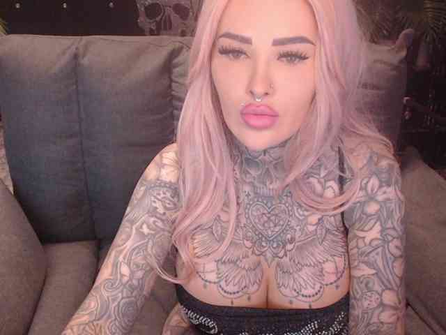 MilaElaine