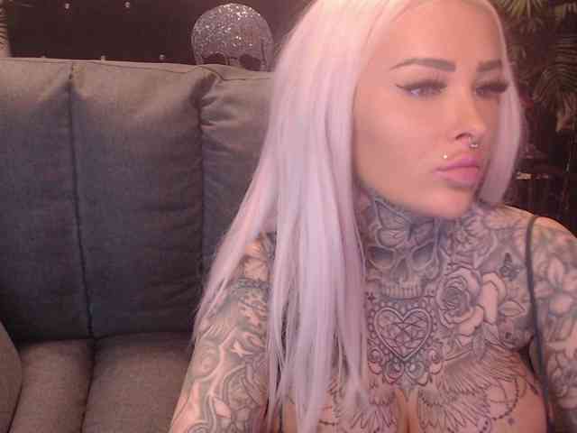 MilaElaine