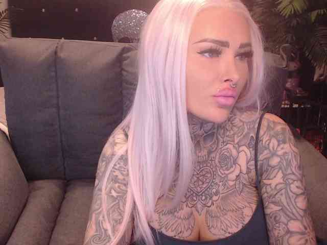 MilaElaine