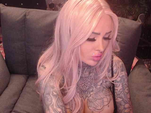 MilaElaine