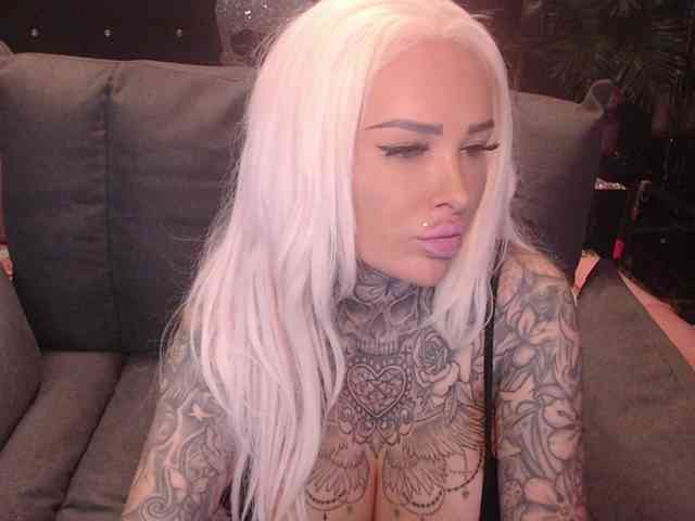 MilaElaine