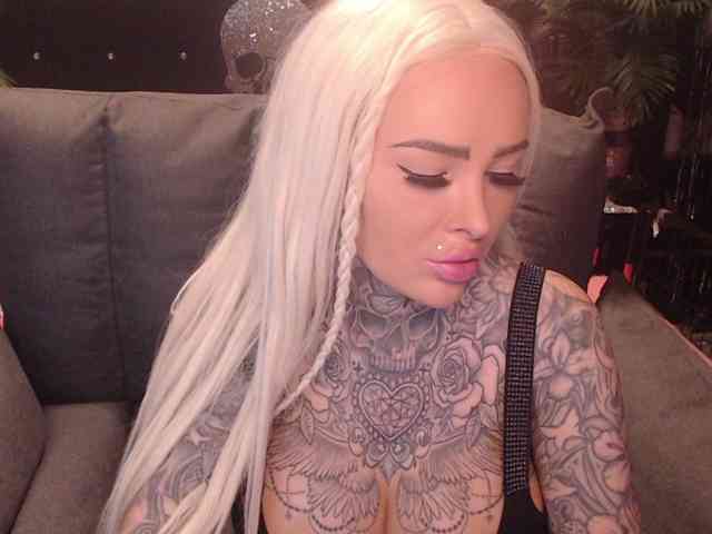 MilaElaine