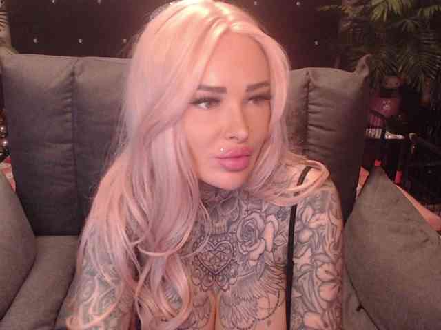 MilaElaine