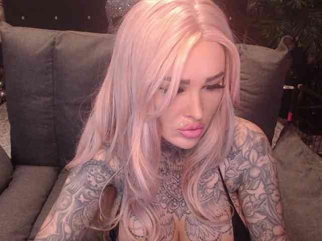 MilaElaine