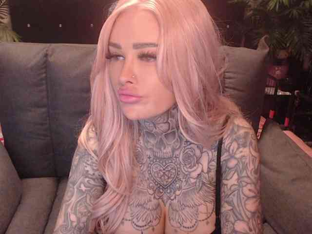 MilaElaine