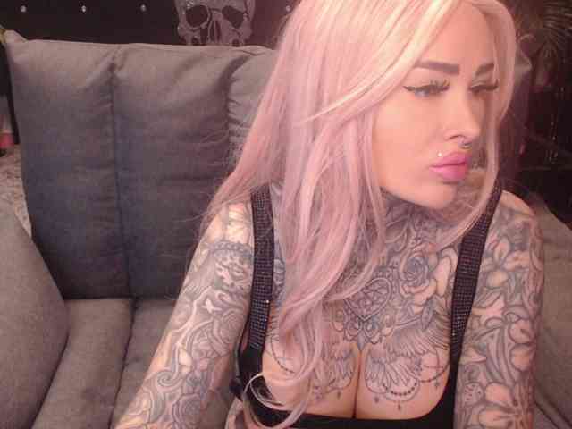 MilaElaine