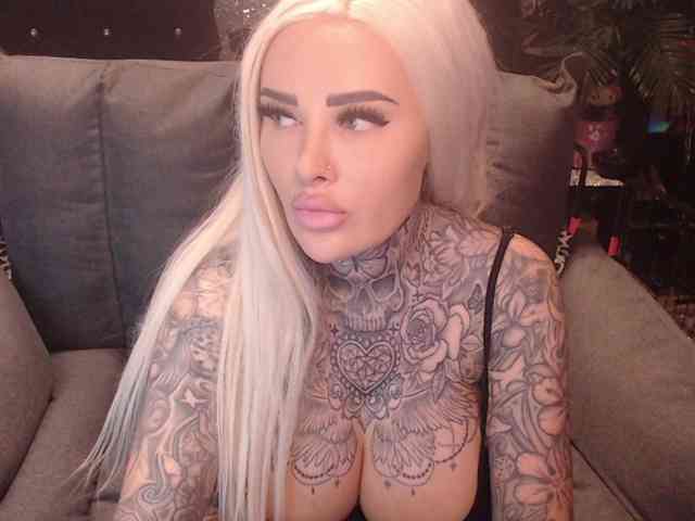 MilaElaine