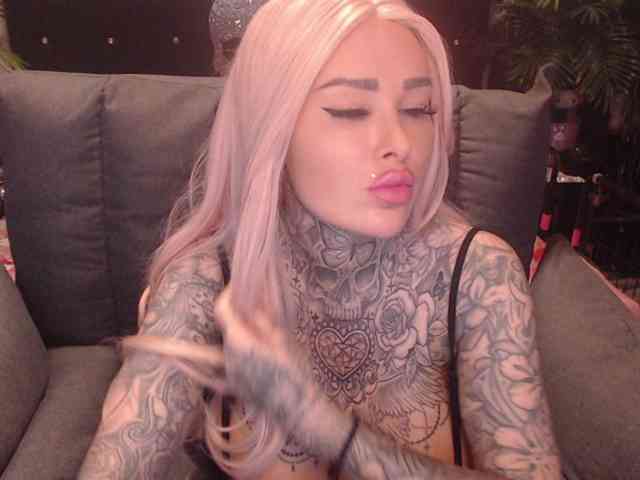 MilaElaine
