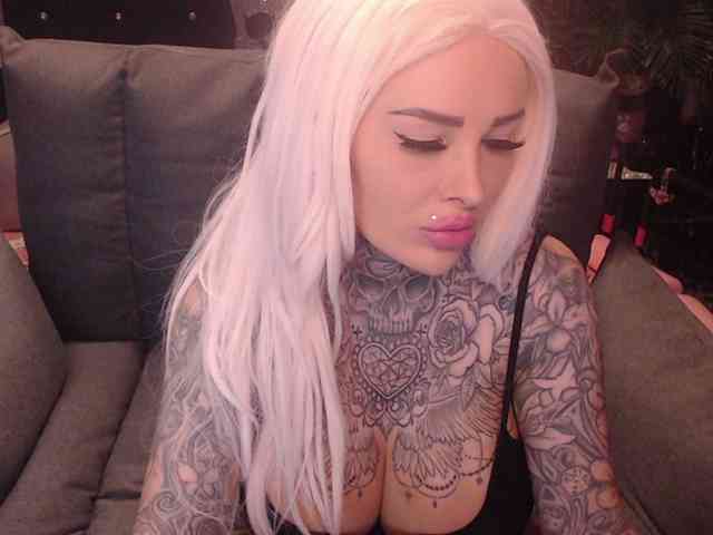 MilaElaine