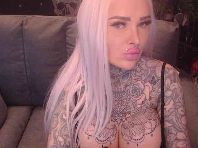 MilaElaine